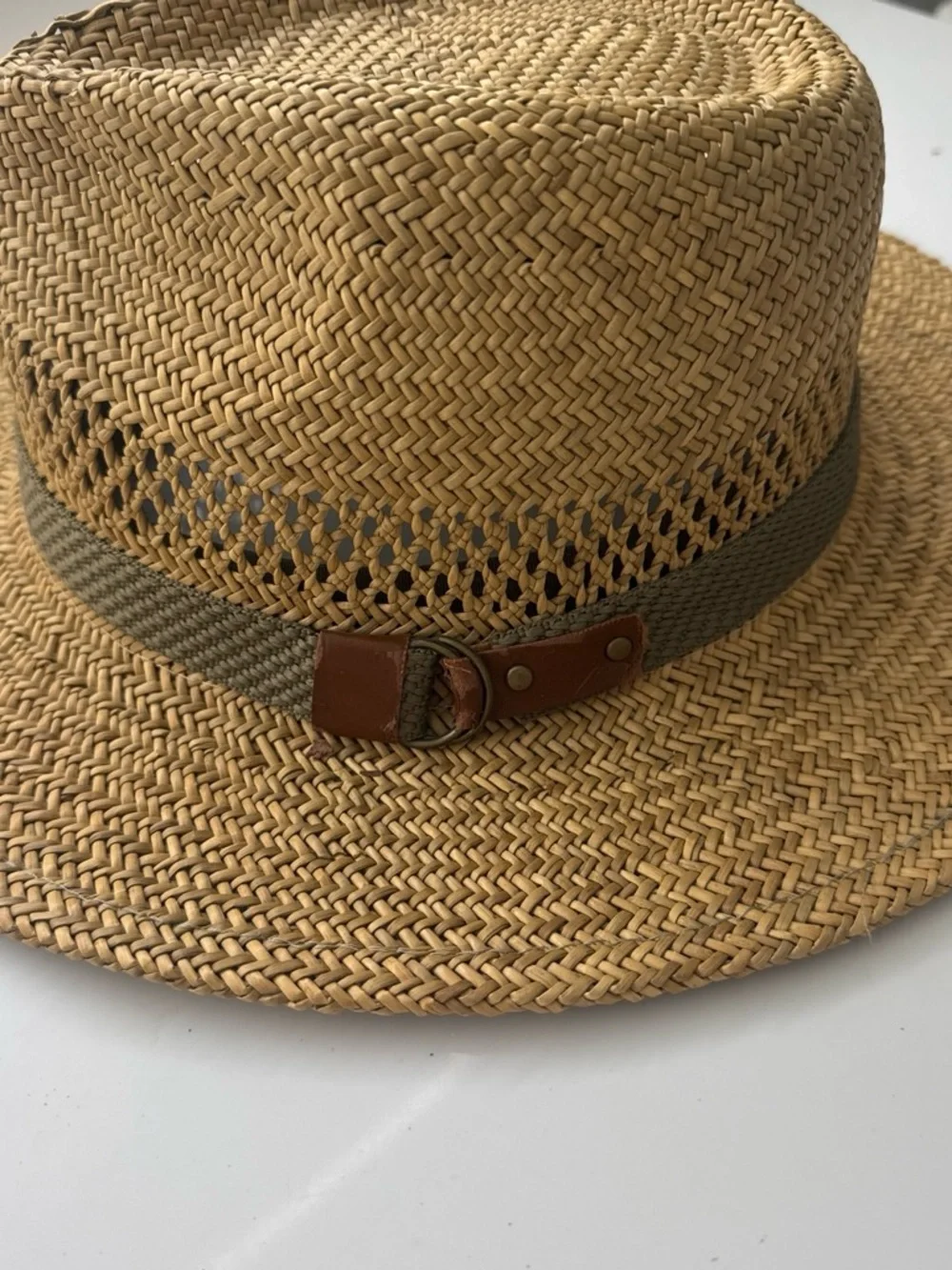 Men's Straw Fedora Hat with Olive Band